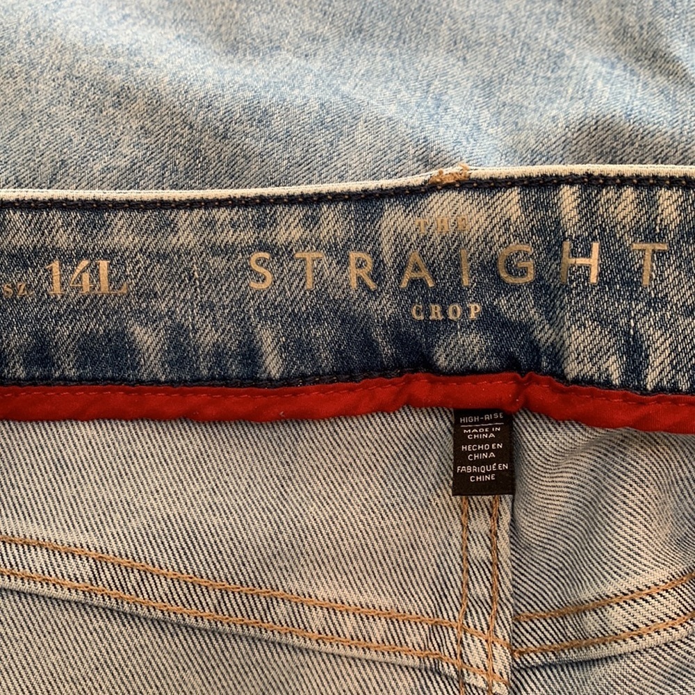 White House Black Market High Rise Everyday Soft Denim Distressed Straight Jeans - Picture 9 of 9